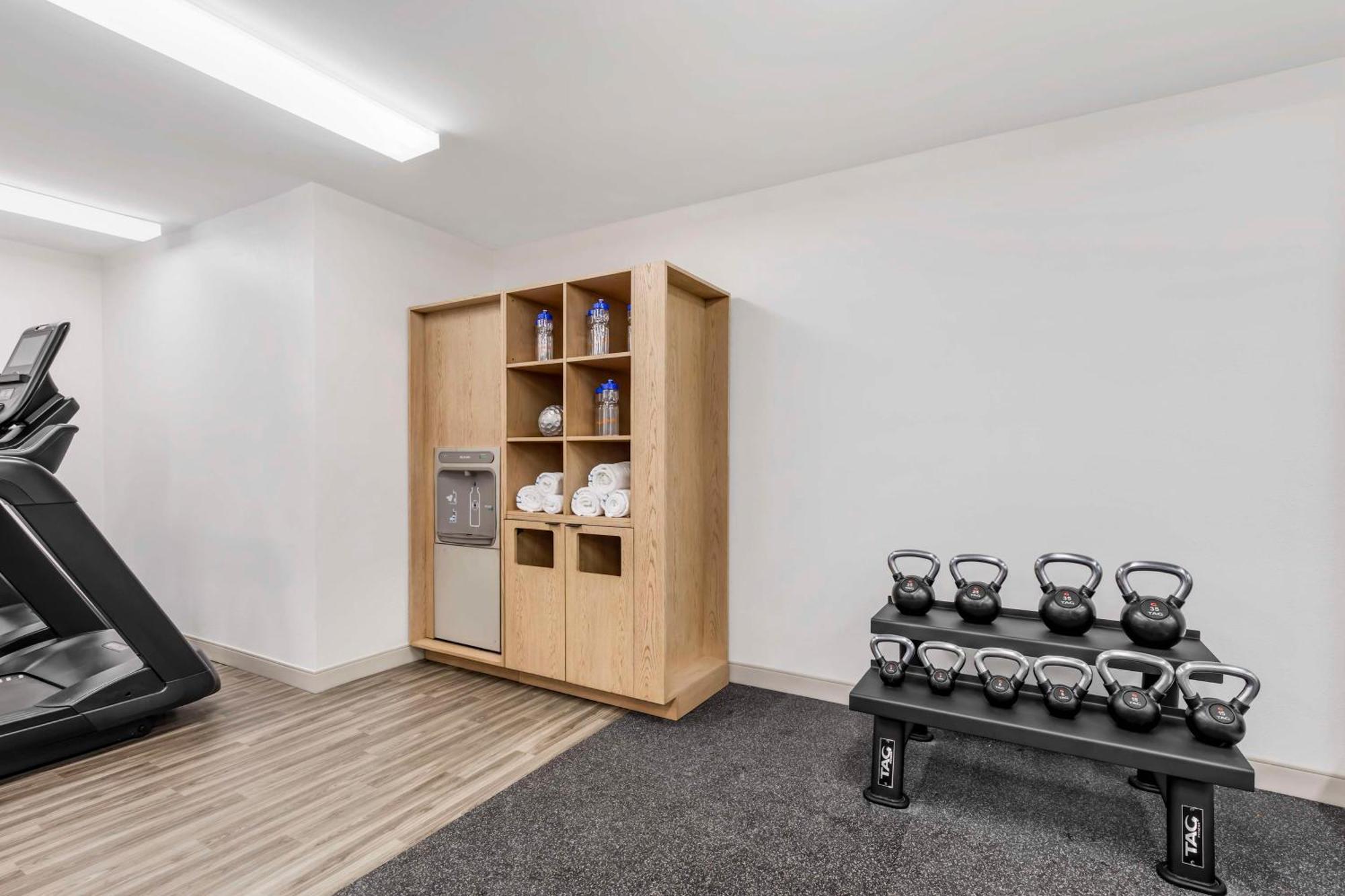 Sonesta Simply Suites Baltimore BWI Airport Linthicum Ngoại thất bức ảnh